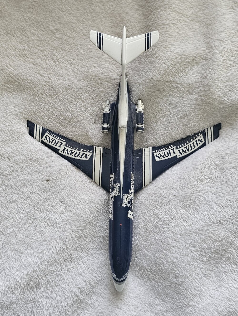 Penn State University Nittany Lions Airplane 12" Boeing 727-100